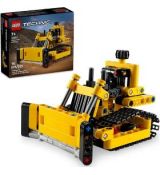 Výkonný buldozer 42163 LEGO