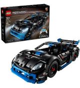 Pretek. auto Porsche GT4 e-Perfor 42176