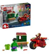 Iron Man s motorkou a Hulk 76287