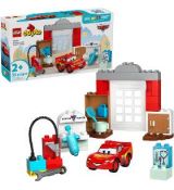 10456 McQueen návšteva u dr Hudsona LEGO