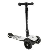 Koloběžka SAN šedá MOMI